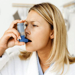 Astma: ulja e temperaturave rrezikon sëmundjen