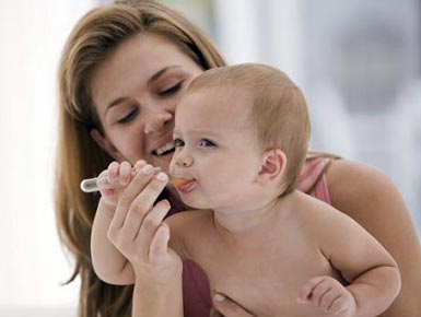 Antibiotikët rrisin rrezikun e obezitetit tek fëmijët